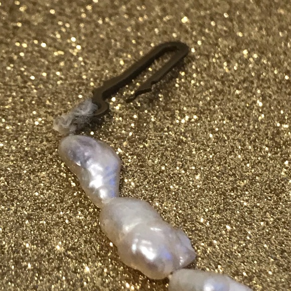 SOLDVintage Freshwater Pearl Strand w Hook Clasp - Picture 10 of 13